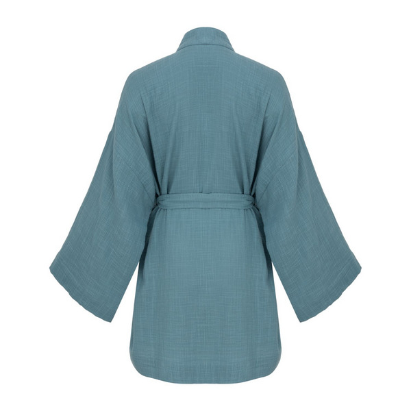 Tył damskiego kimono zdjęcie na niewidzialnym manekinie