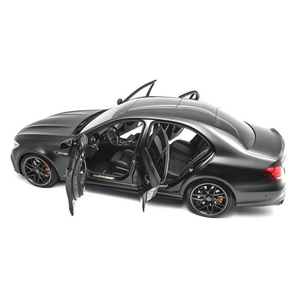 Zdjęcia reklamowe samochodów